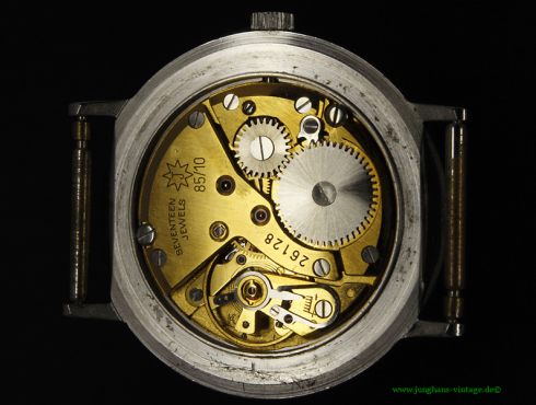 Junghans-85-10-Junghans-685.70-Werk-movement.png
