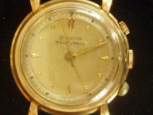 Bulova-3-Front-Foto-Sammlung-Andreas-D.jpg