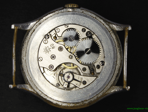 10-Junghans-J80-Junghans-680.70-Werk-movement.png