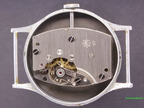 Junghans-J97-Werk-movement.jpg