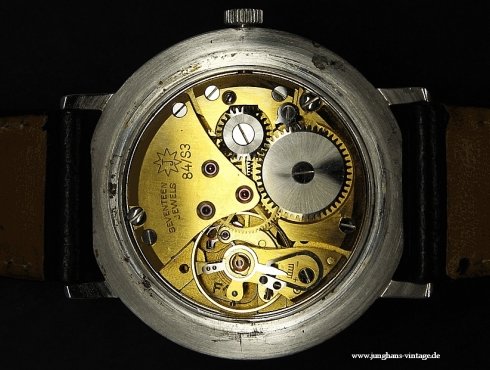 Junghans-J84-S-3-Junghans-684.76-Design-Max-Bill-Werk-movement.jpg