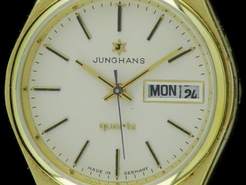 Junghans-677.30-03.jpg