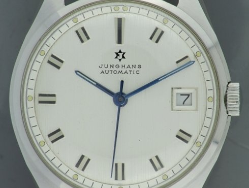 Junghans-651-ETA-2472-202.jpg