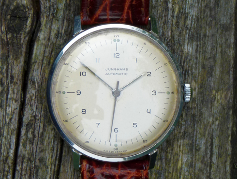 Junghans-Max-Bill-003.png