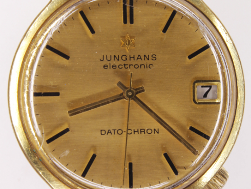 Junghans-600.12-010.png