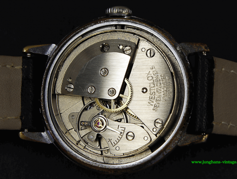 Westclox-Sabre-Series-Junghans-693.82-Junghans-J93_1-08.png