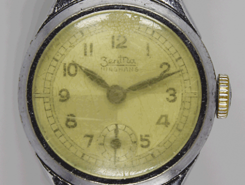 Junghans-J81-Zentra-Front-mit-Glas.png