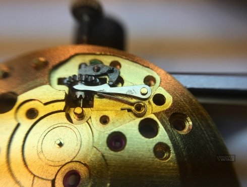 Revision-Junghans-J84S10-Meister-hidden-lugs-053.jpg