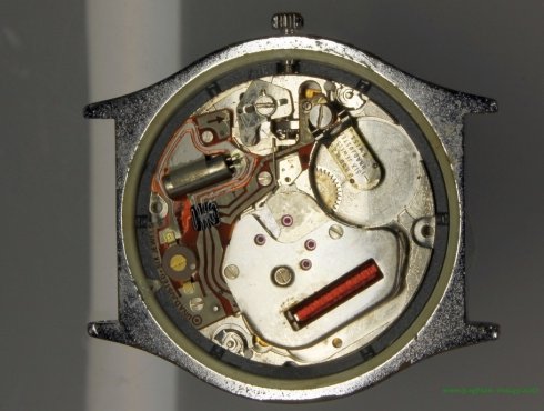 Junghans-Quartz-ETA-963.114-Werk-movement-3.jpg