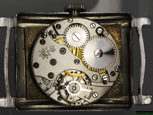 9-Junghans-J80-Junghans-680.70-Werk-movement.png