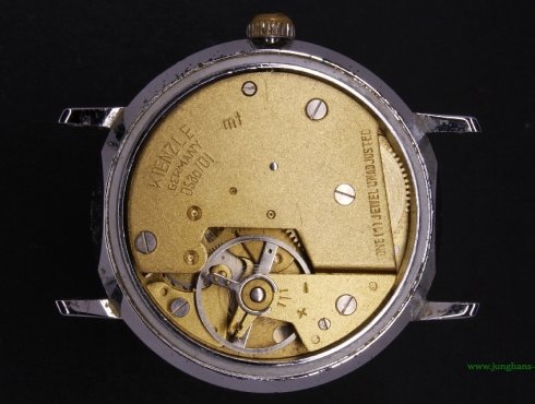Kienzle-058a-01-Werk-movement.jpg
