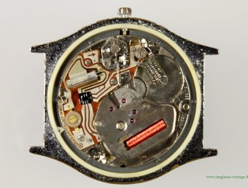 Junghans-Quartz-ETA-963.114-Werk-movement.jpg