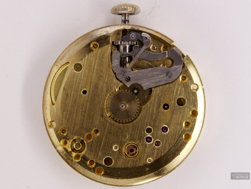 Junghans-J82-Junghans-682.70-Werk-ZB-movement-dial.png