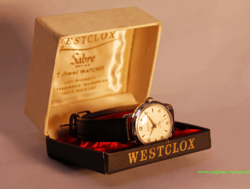 Westclox-Sabre-Series-Junghans-693.82-Junghans-J93_1-02.png