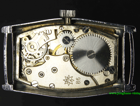 Junghans-J86-Junghans-686.70-Werk-movement1.png