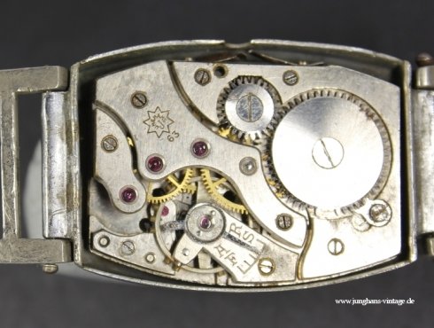 Junghans-J63-Peseux-110-Werk-movement-Variante.jpg