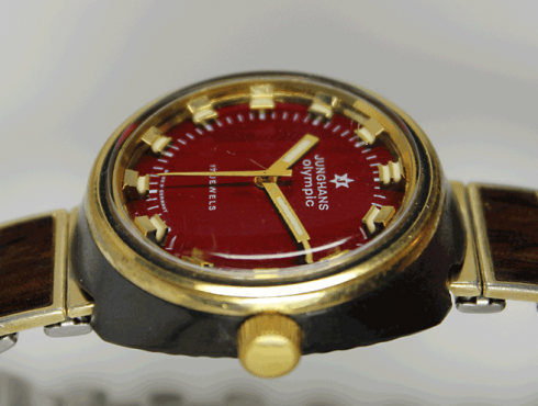 Junghans-620.00-olympic-seitlich-crown.png