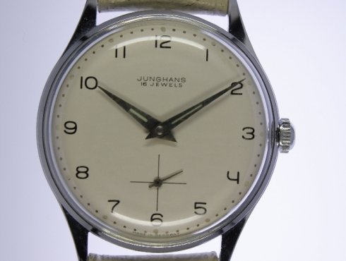 Junghans-J93S-Junghans-693.10-Front.jpg
