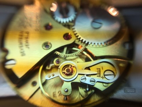 Revision-Junghans-J84S10-Meister-hidden-lugs-067.jpg