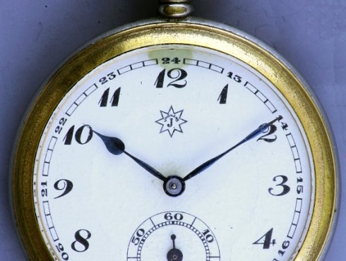 Junghans-J52-Taschenuhr-002.jpg