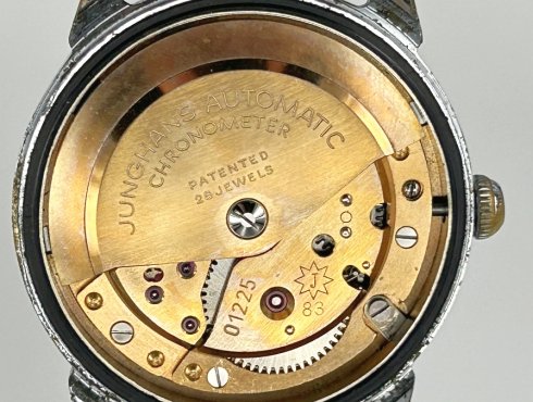 Junghans-J83-Chronometer-28-Jewels-004.jpg